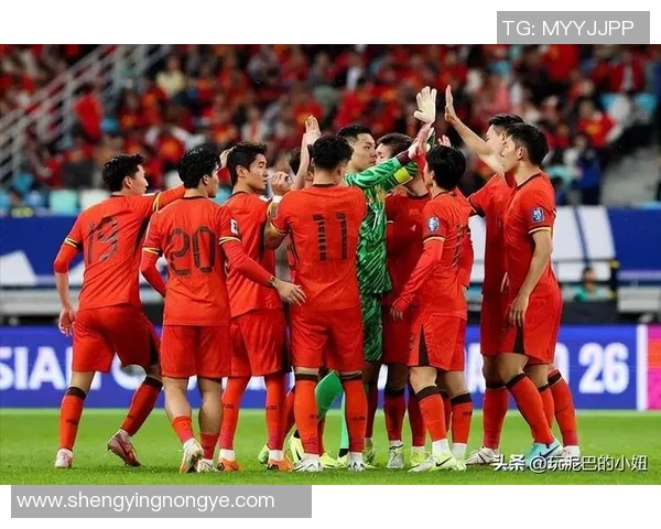 足球直播全程解析:顶级球星阵容与赛场精彩瞬间全曝光 足球直播全程解析:顶级球星阵容与赛场精彩瞬间全曝光